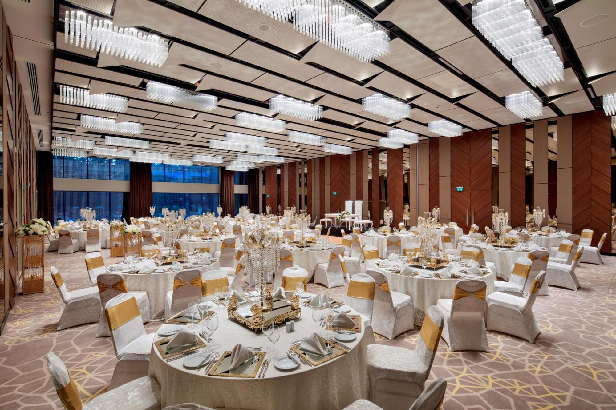 Hilton Garden Inn Istanbul Atatuerk Airport Exterior foto